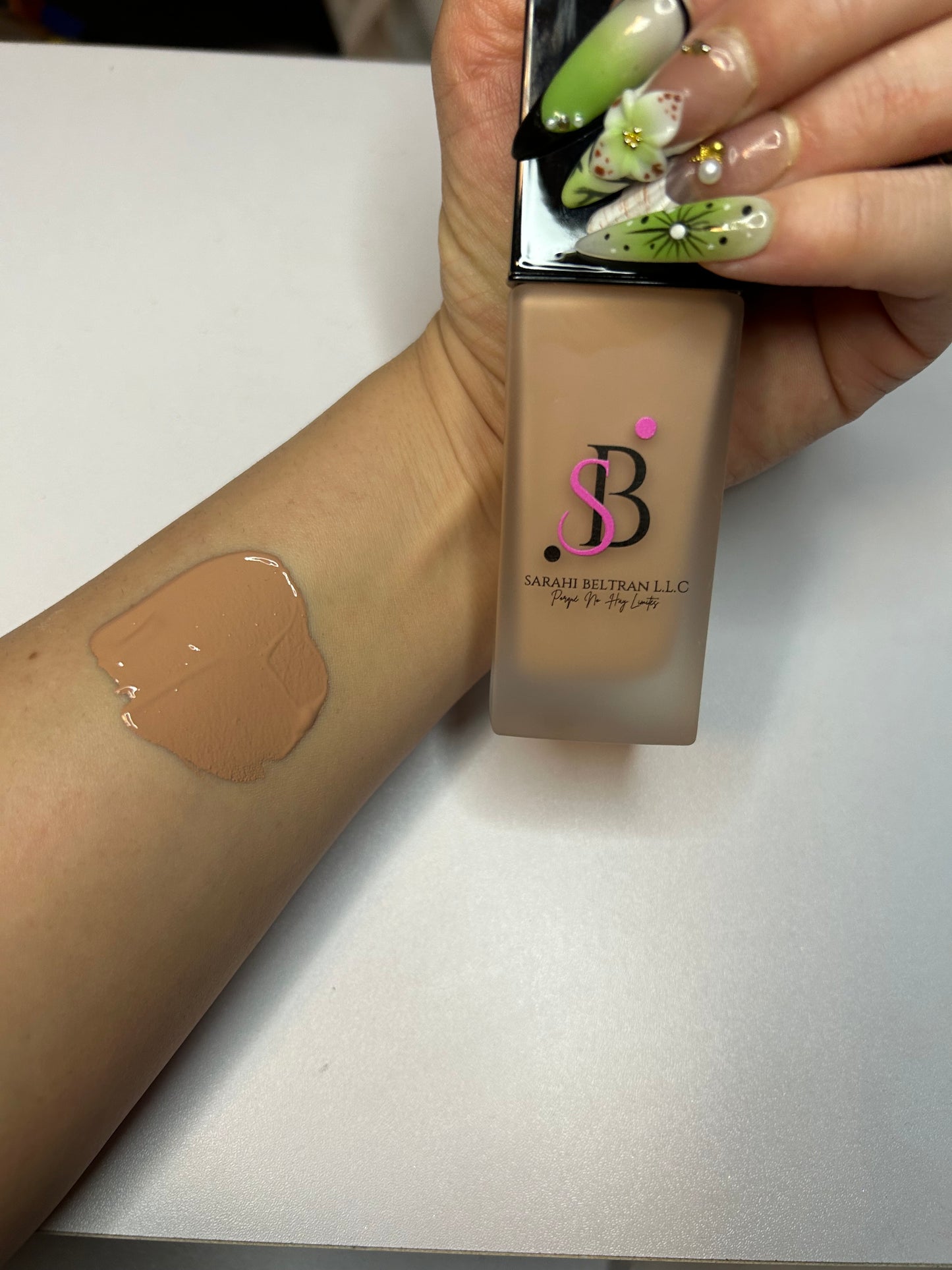 Foundation Full coverage for all skin types