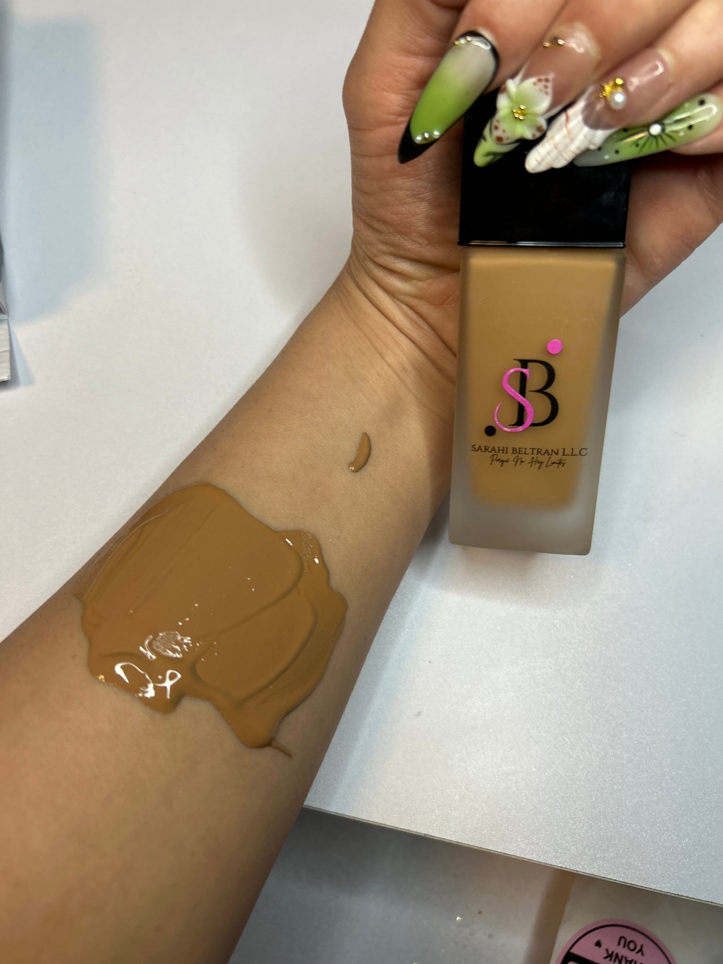 Foundation Full coverage for all skin types