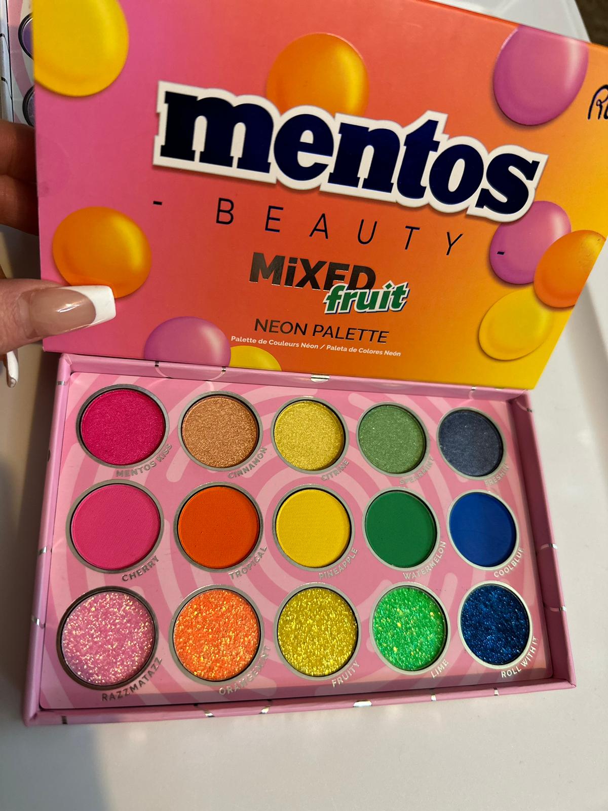 PALETAS DE SOMBRAS MENTOS BEAUTY